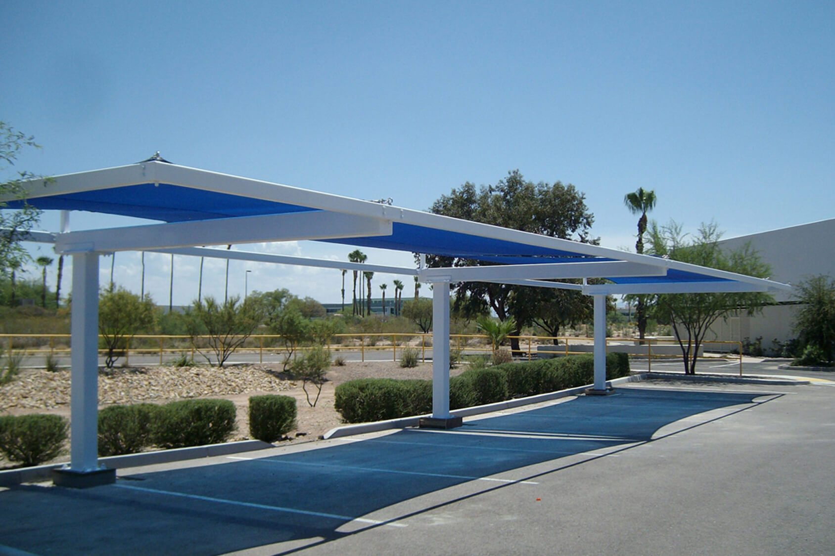 Down Support Cantilever Car Parking Shades 